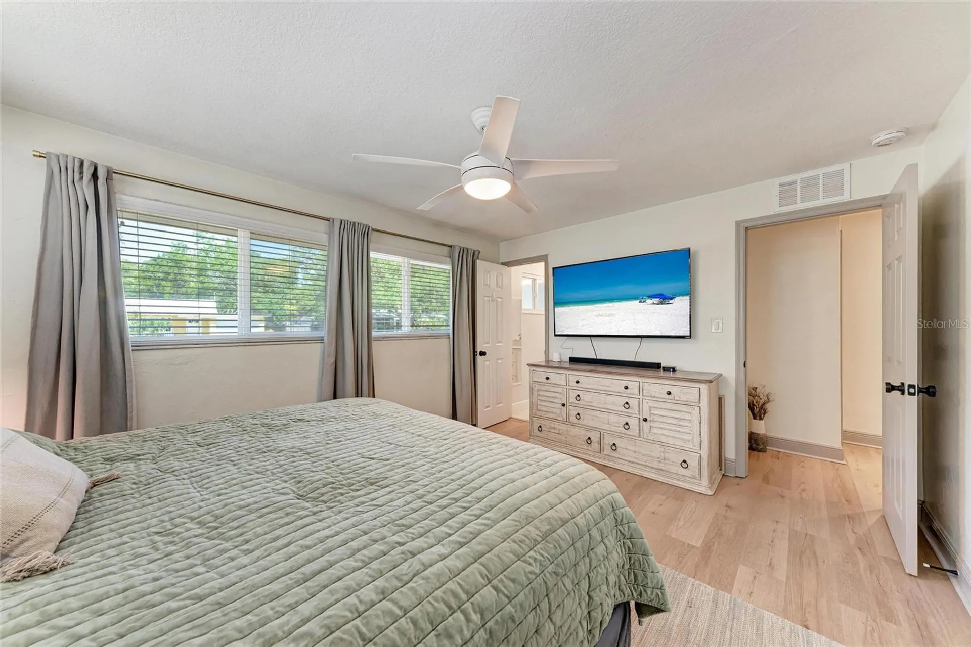 4616 Leeta Lane Sarasota FL 34234