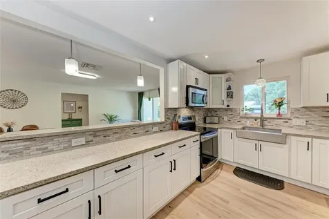 4616 Leeta Lane Sarasota FL 34234