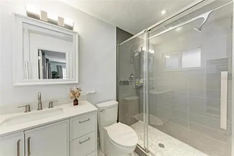 4616 Leeta Lane Sarasota FL 34234