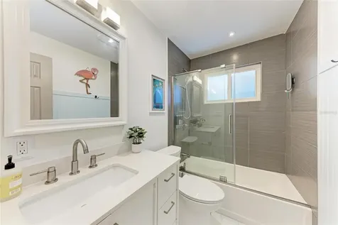 4616 Leeta Lane Sarasota FL 34234
