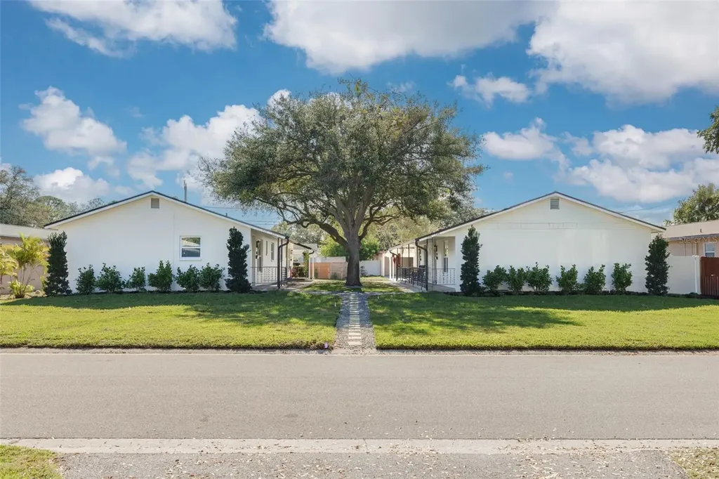 544 93rd Avenue N St Petersburg FL 33702