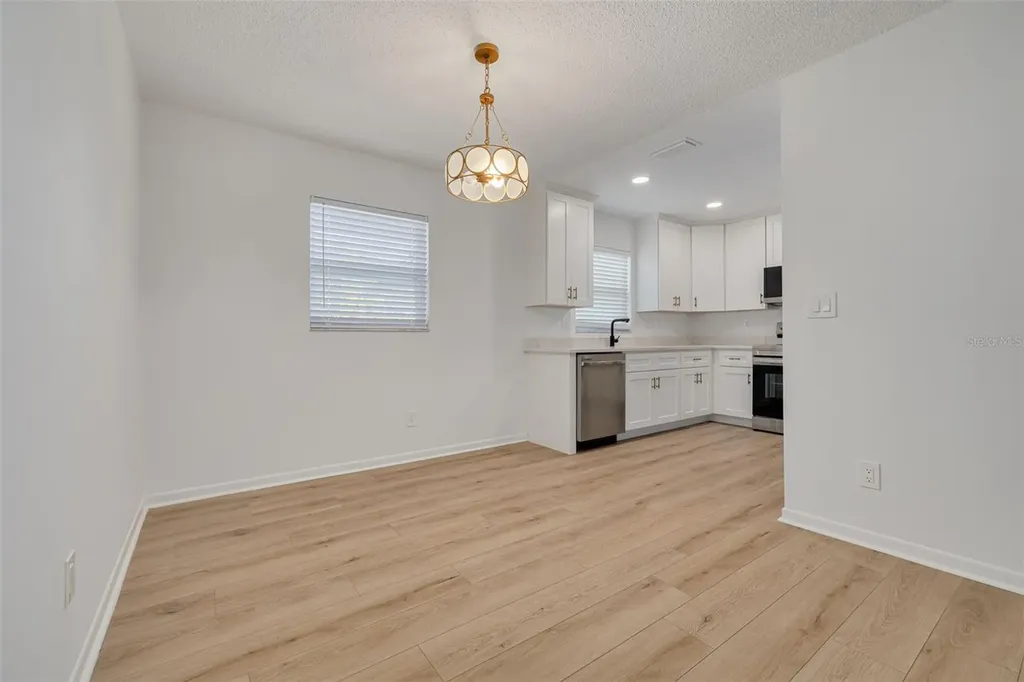 544 93rd Avenue N St Petersburg FL 33702