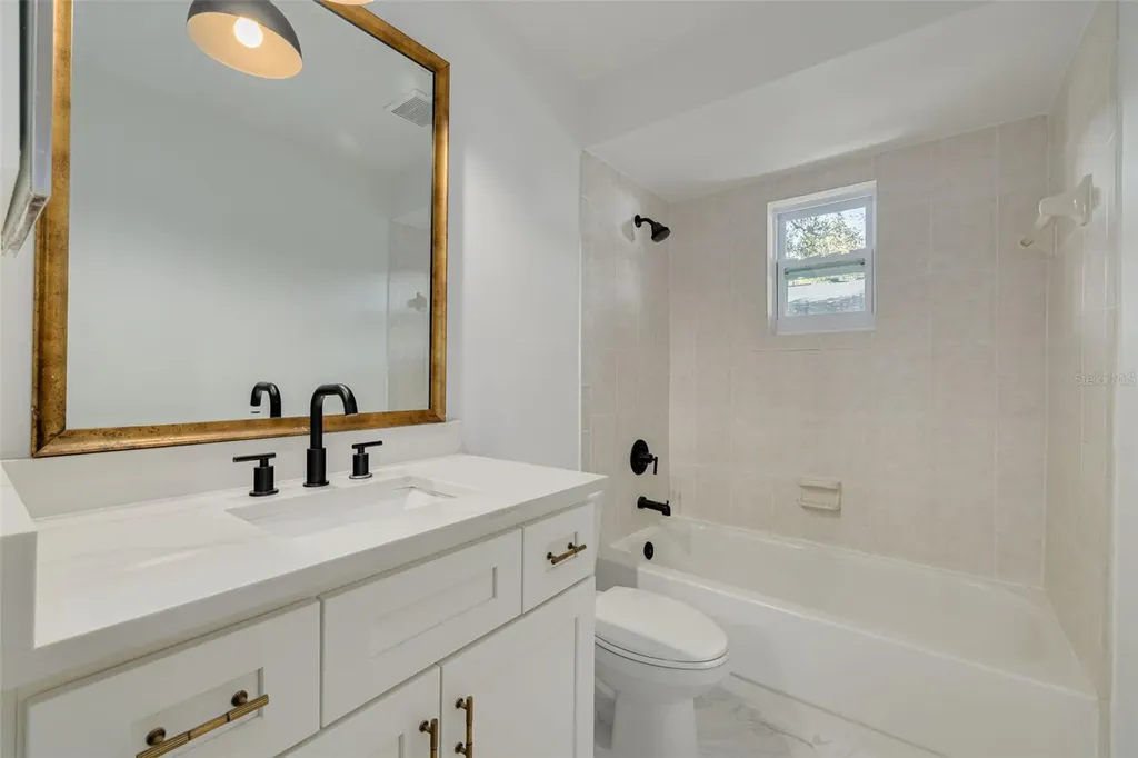 544 93rd Avenue N St Petersburg FL 33702