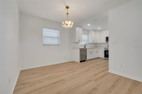 544 93rd Avenue N St Petersburg FL 33702