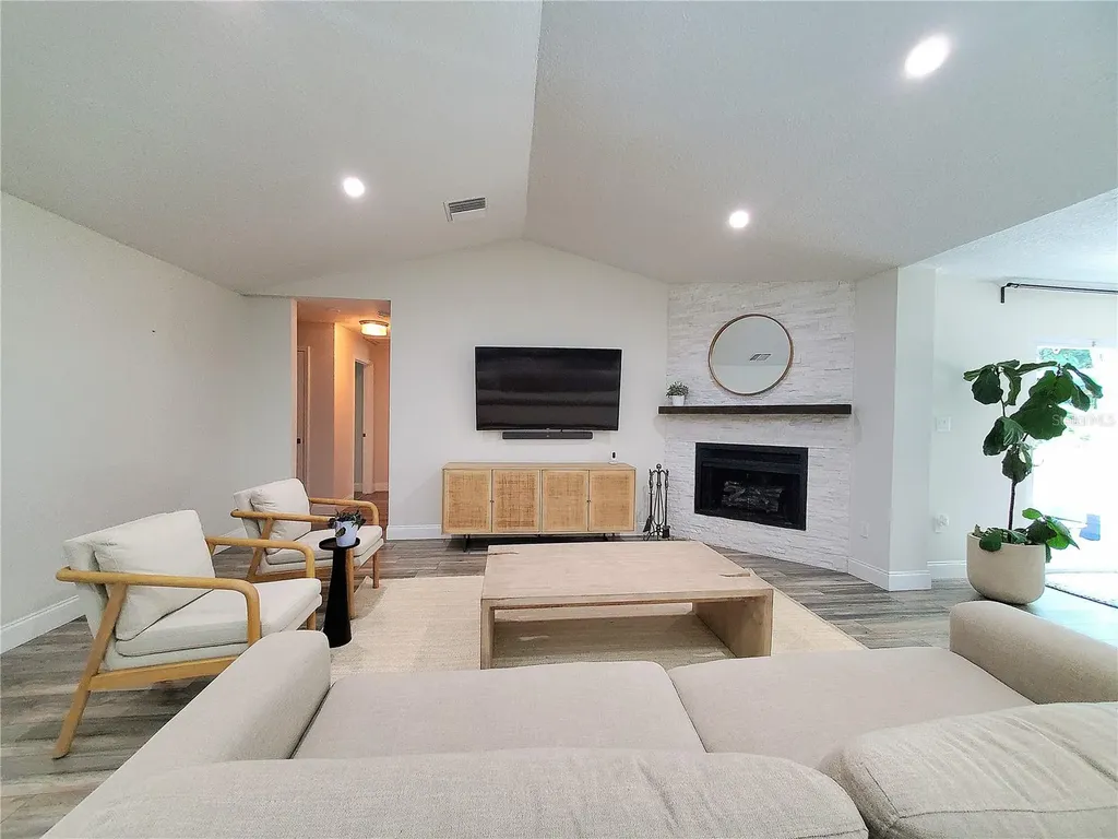 6522 Hidden Beach Circle Orlando FL 32819