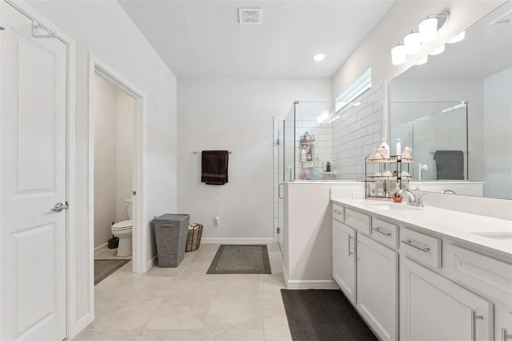 1989 Spring Shower Circle Kissimmee FL 34744