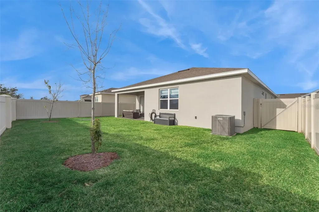 1989 Spring Shower Circle Kissimmee FL 34744