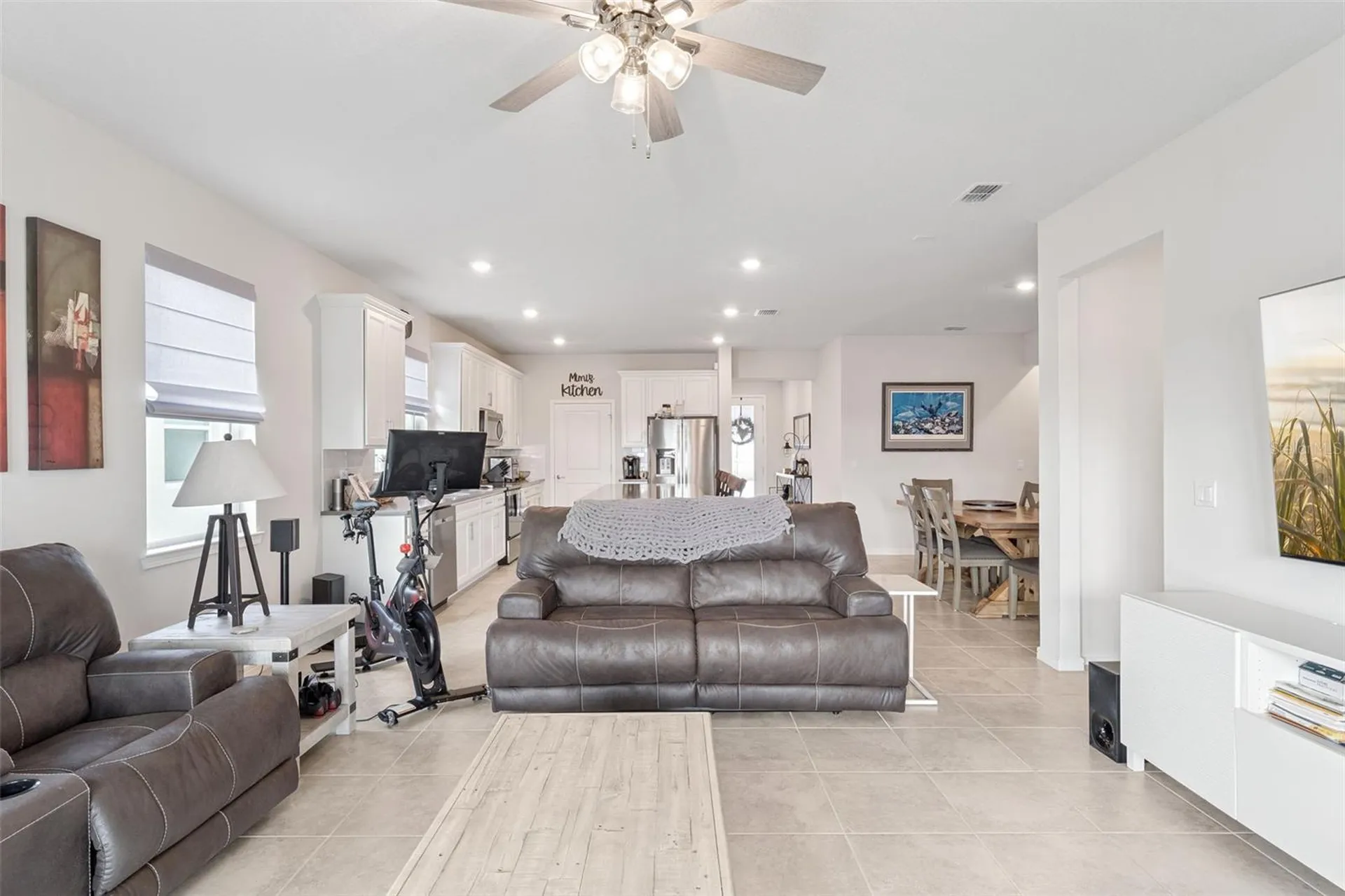 1989 Spring Shower Circle Kissimmee FL 34744