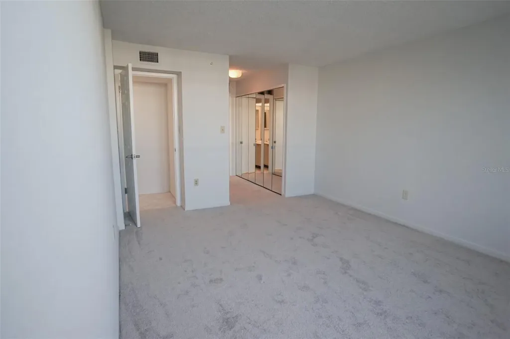 400 Island Way Clearwater FL 33767