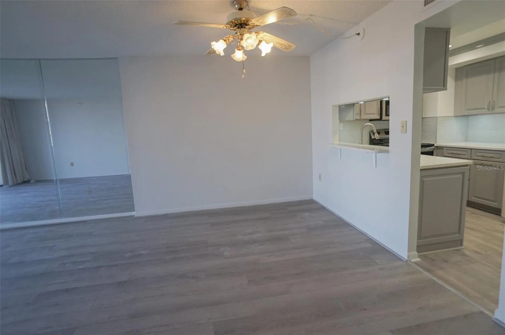 400 Island Way Clearwater FL 33767