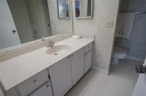 400 Island Way Clearwater FL 33767