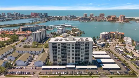 400 Island Way Clearwater FL 33767