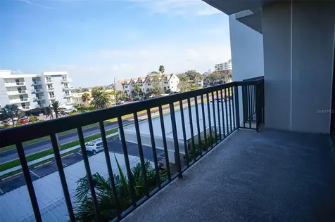 400 Island Way Clearwater FL 33767