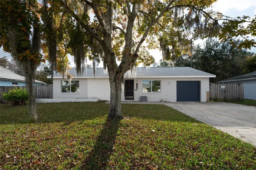 768 California Woods Circle Orlando FL 32824