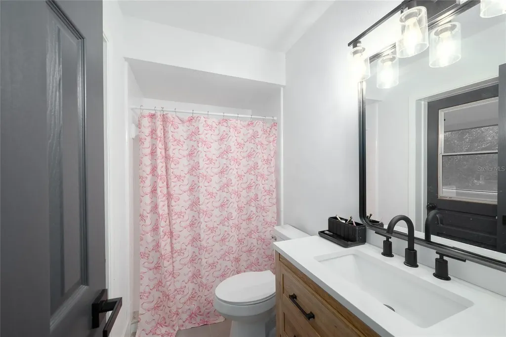 768 California Woods Circle Orlando FL 32824