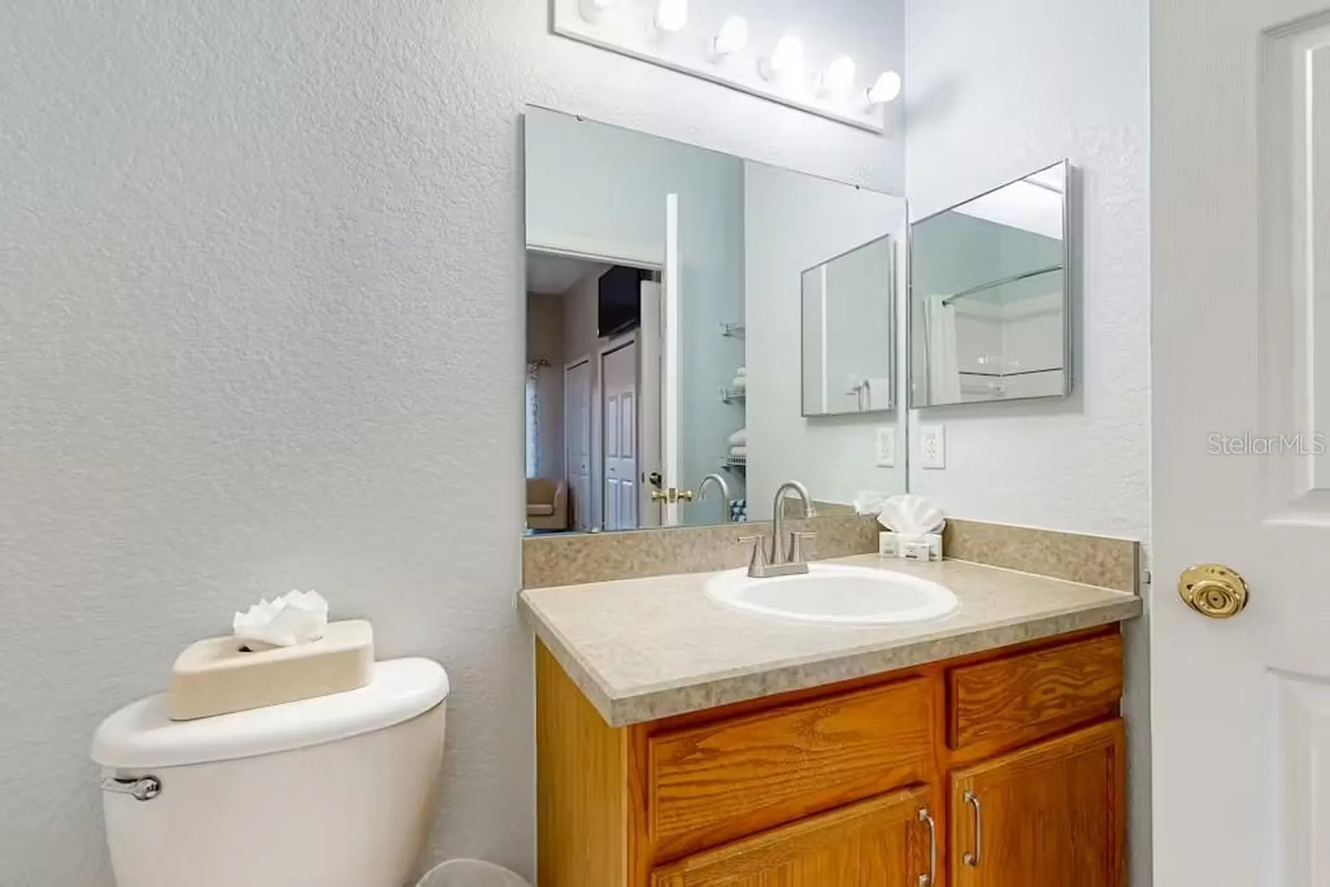 903 Gran Bahama Boulevard Davenport FL 33897