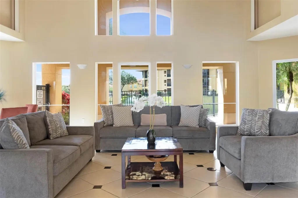 4333 N Bayside Village Drive S Tampa FL 33615