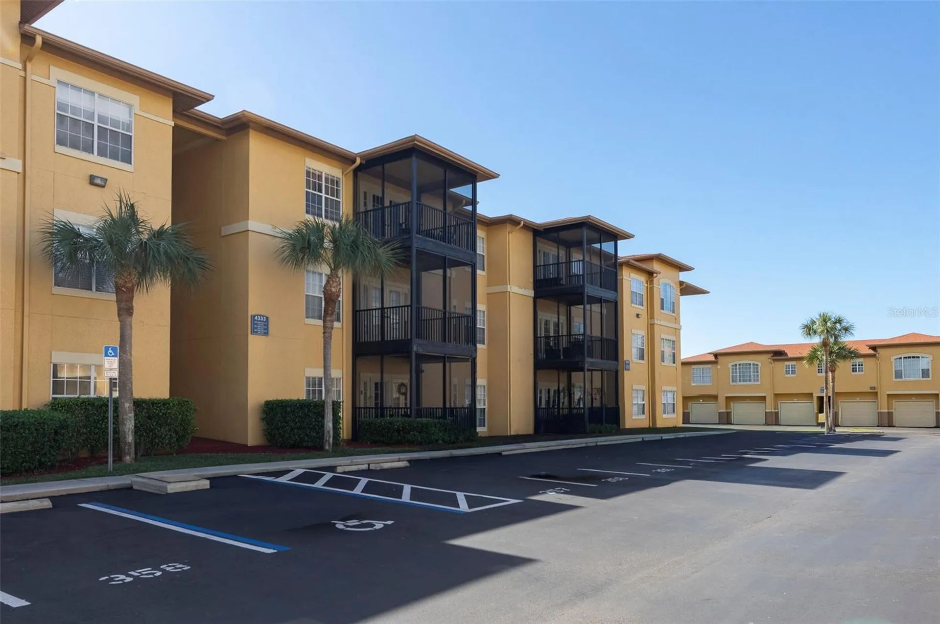 4333 N Bayside Village Drive S Tampa FL 33615