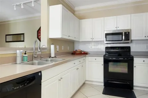 4333 N Bayside Village Drive S Tampa FL 33615