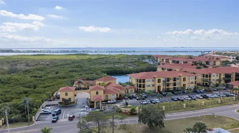 4333 N Bayside Village Drive S Tampa FL 33615