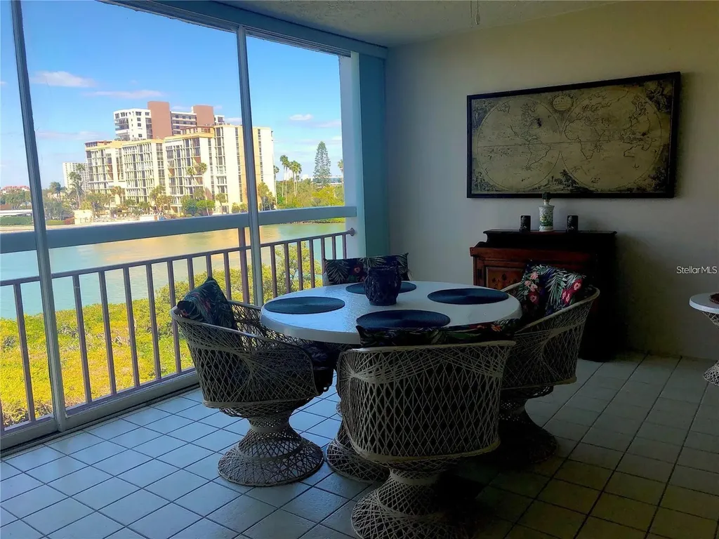 7871 Sailboat Key Boulevard S South Pasadena FL 33707