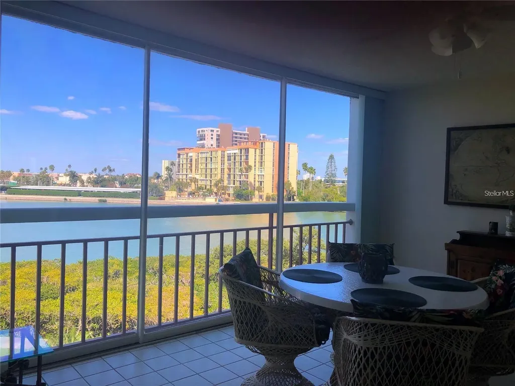 7871 Sailboat Key Boulevard S South Pasadena FL 33707