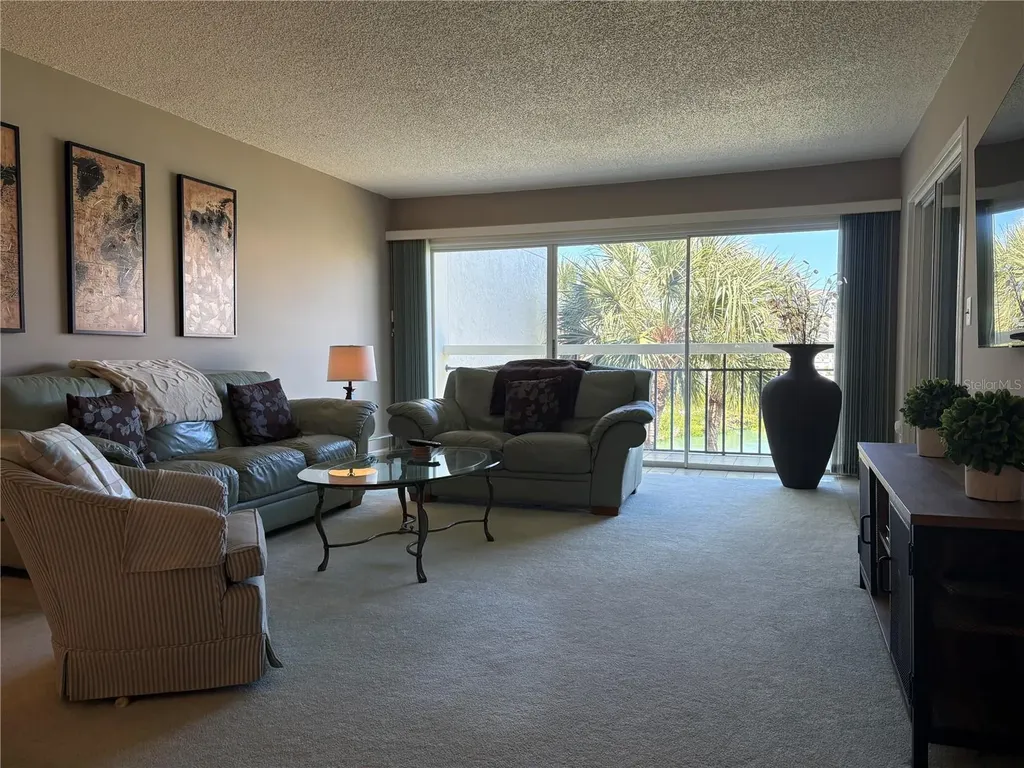 7871 Sailboat Key Boulevard S South Pasadena FL 33707
