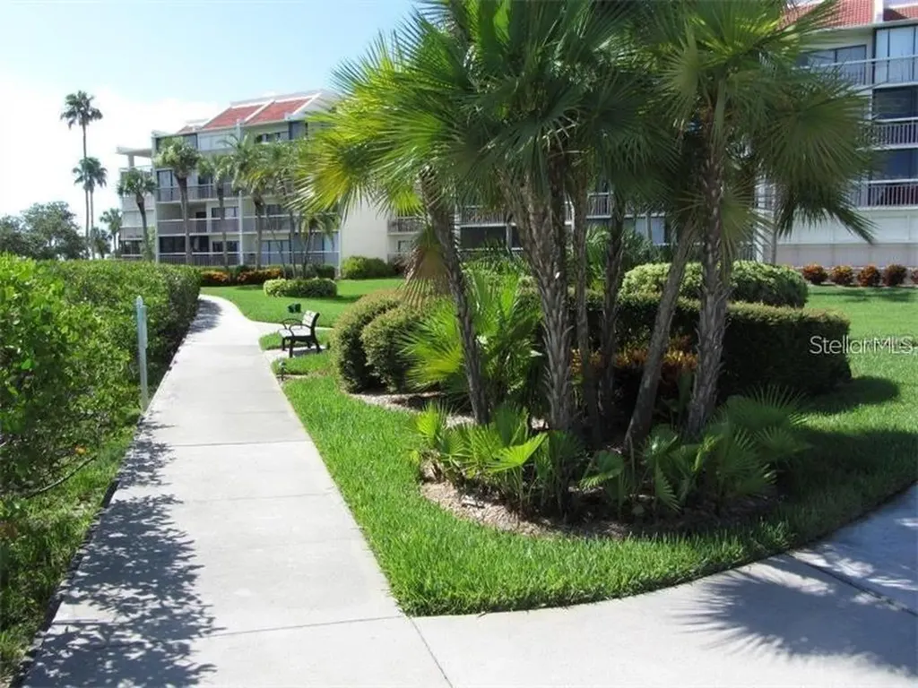 7871 Sailboat Key Boulevard S South Pasadena FL 33707