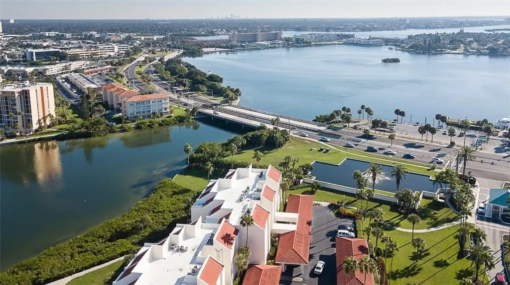 7871 Sailboat Key Boulevard S South Pasadena FL 33707