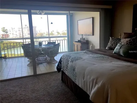 7871 Sailboat Key Boulevard S South Pasadena FL 33707