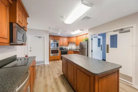 7871 Sailboat Key Boulevard S South Pasadena FL 33707
