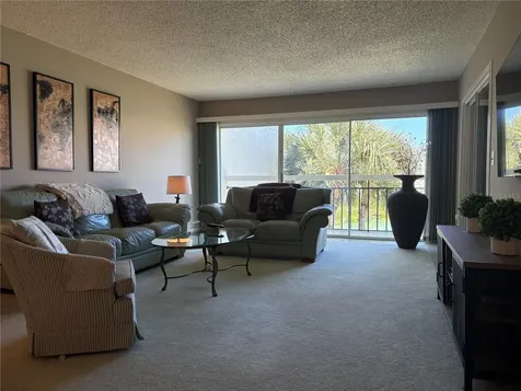 7871 Sailboat Key Boulevard S South Pasadena FL 33707