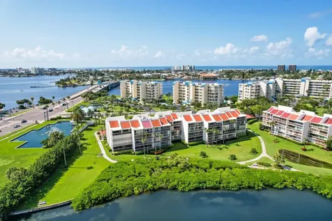 7871 Sailboat Key Boulevard S South Pasadena FL 33707