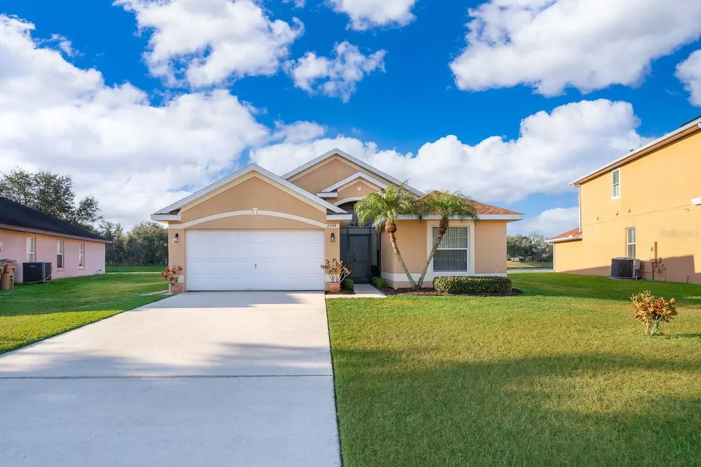 2734 Eagle Canyon Drive S Kissimmee FL 34746