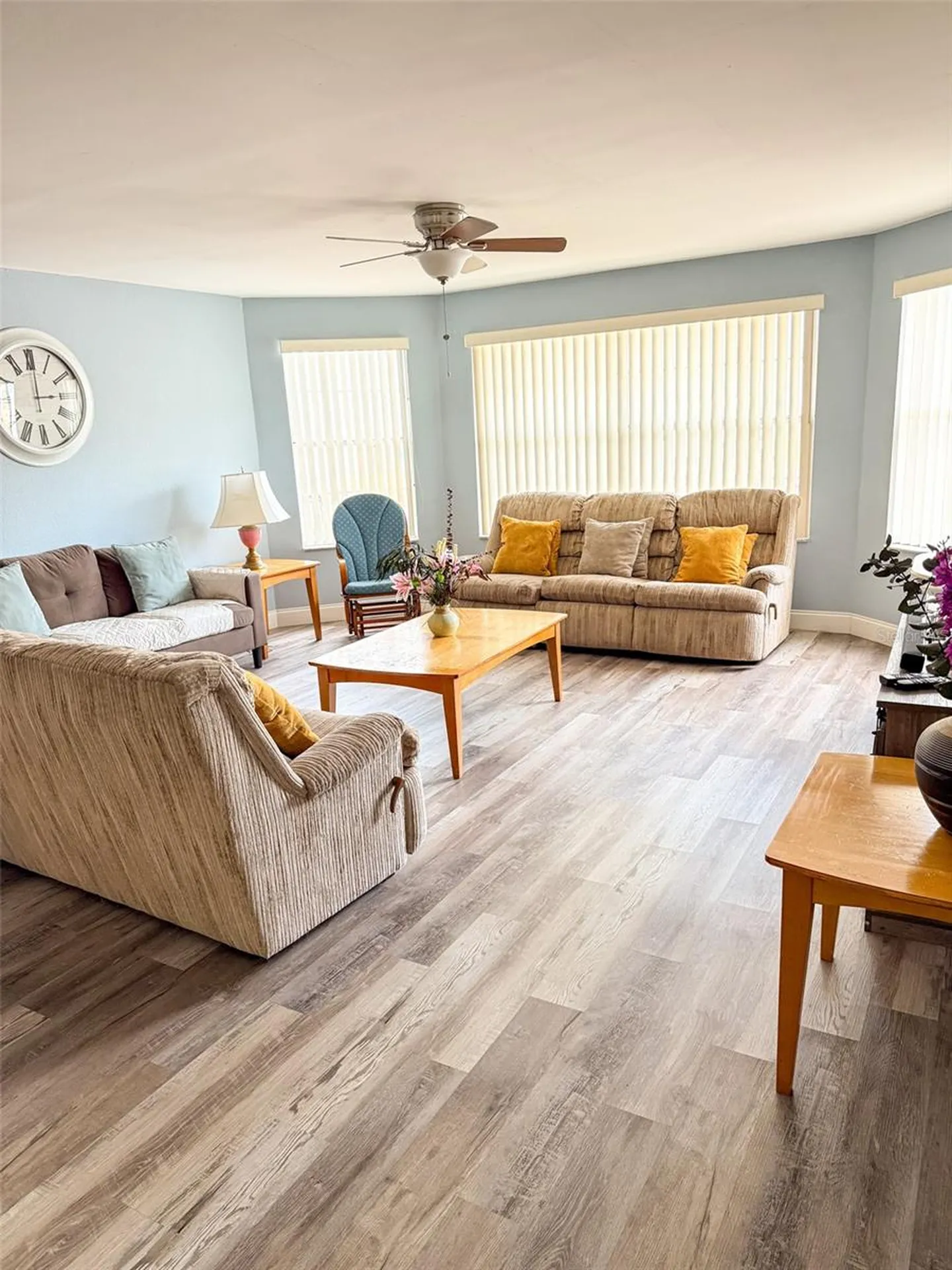 2731 N Poinciana Boulevard Kissimmee FL 34746