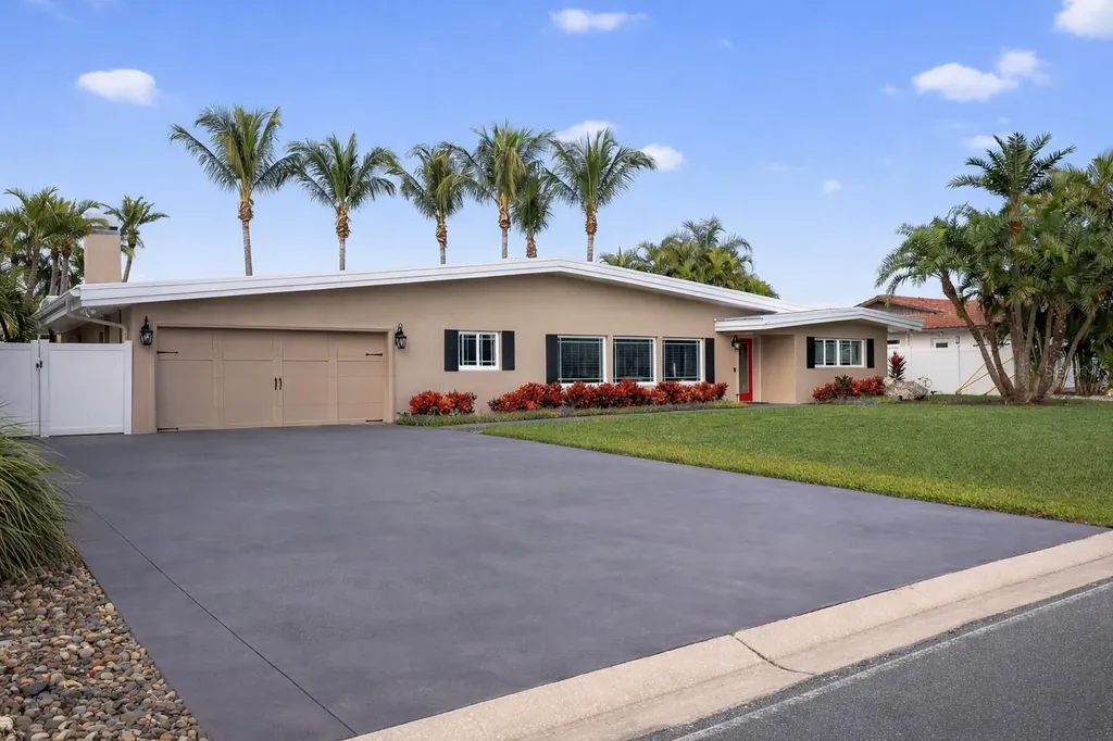 225 55th Avenue St Pete Beach FL 33706