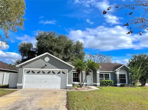 4215 Red Bird Avenue St Cloud FL 34772