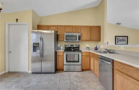 4215 Red Bird Avenue St Cloud FL 34772