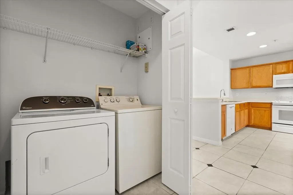 909 Waterside Lane Celebration FL 34747
