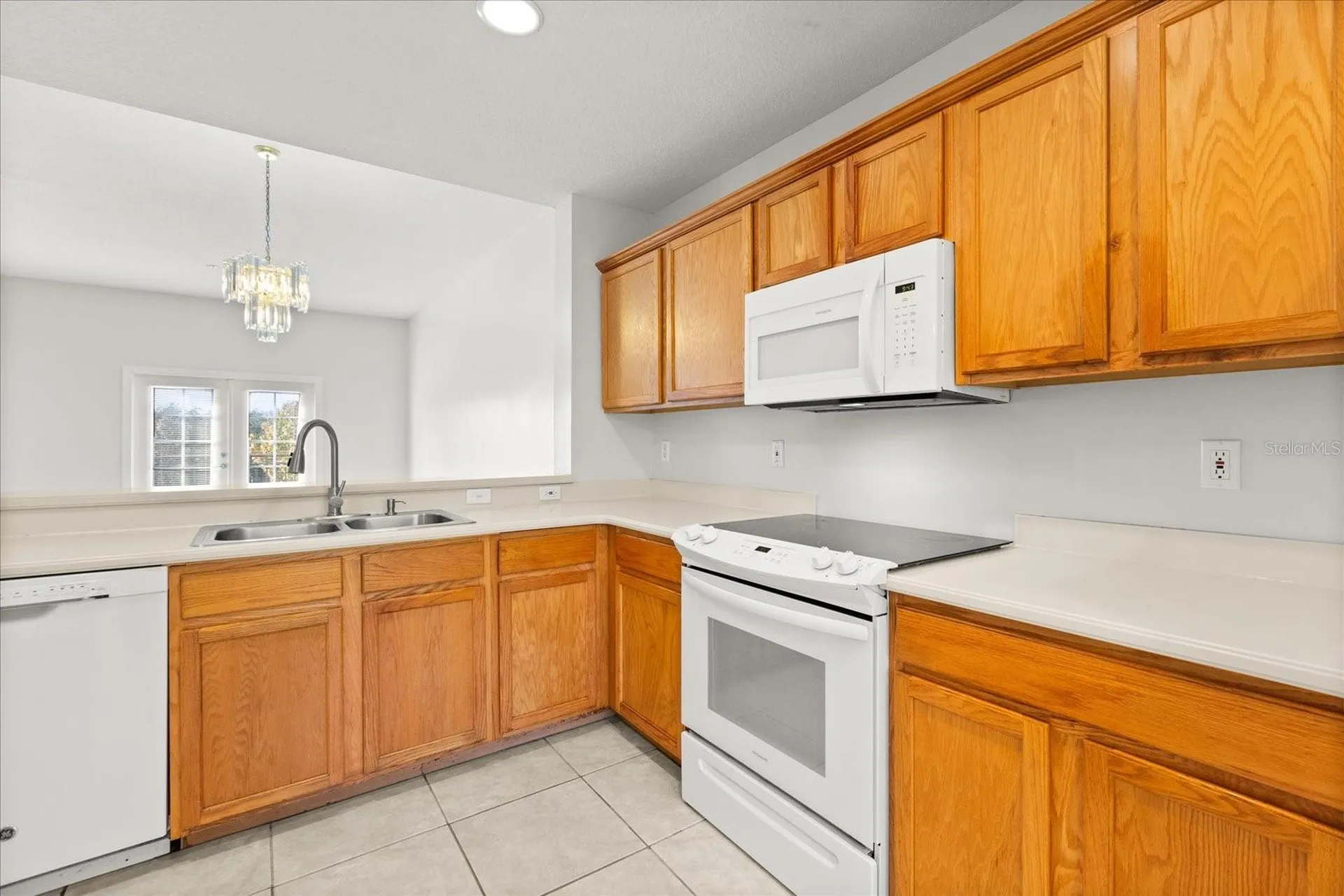 909 Waterside Lane Celebration FL 34747