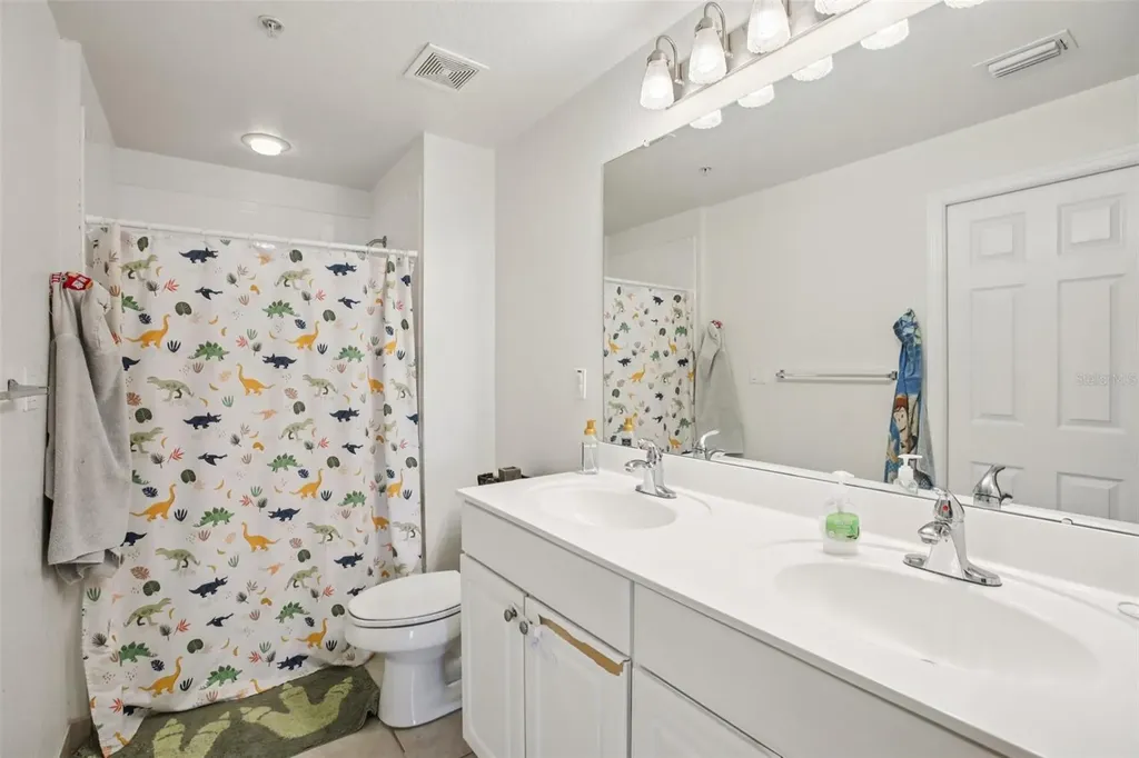 9872 Meadow Field Circle Tampa FL 33626