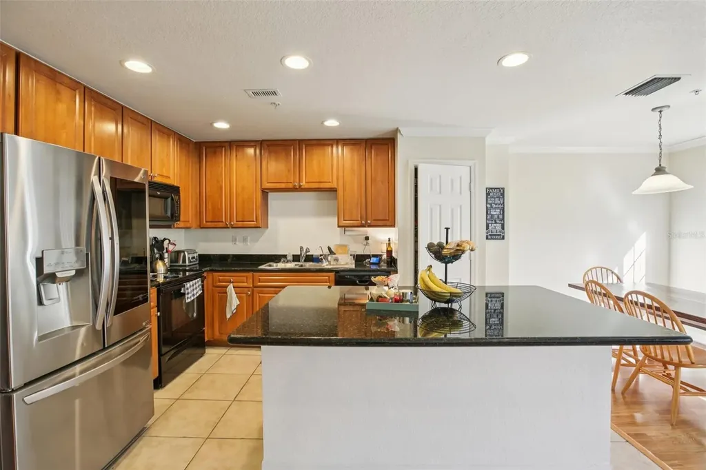 9872 Meadow Field Circle Tampa FL 33626