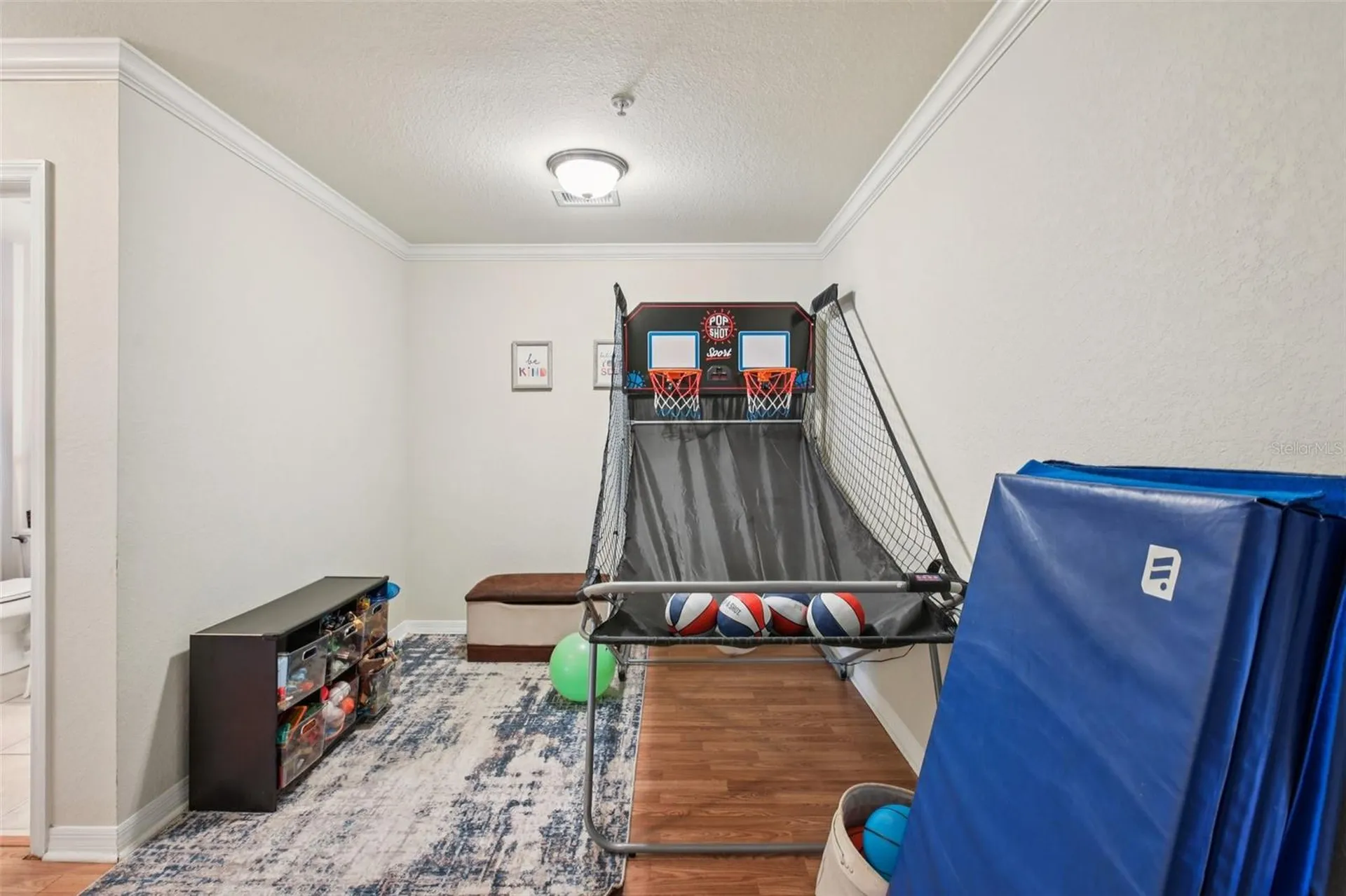 9872 Meadow Field Circle Tampa FL 33626