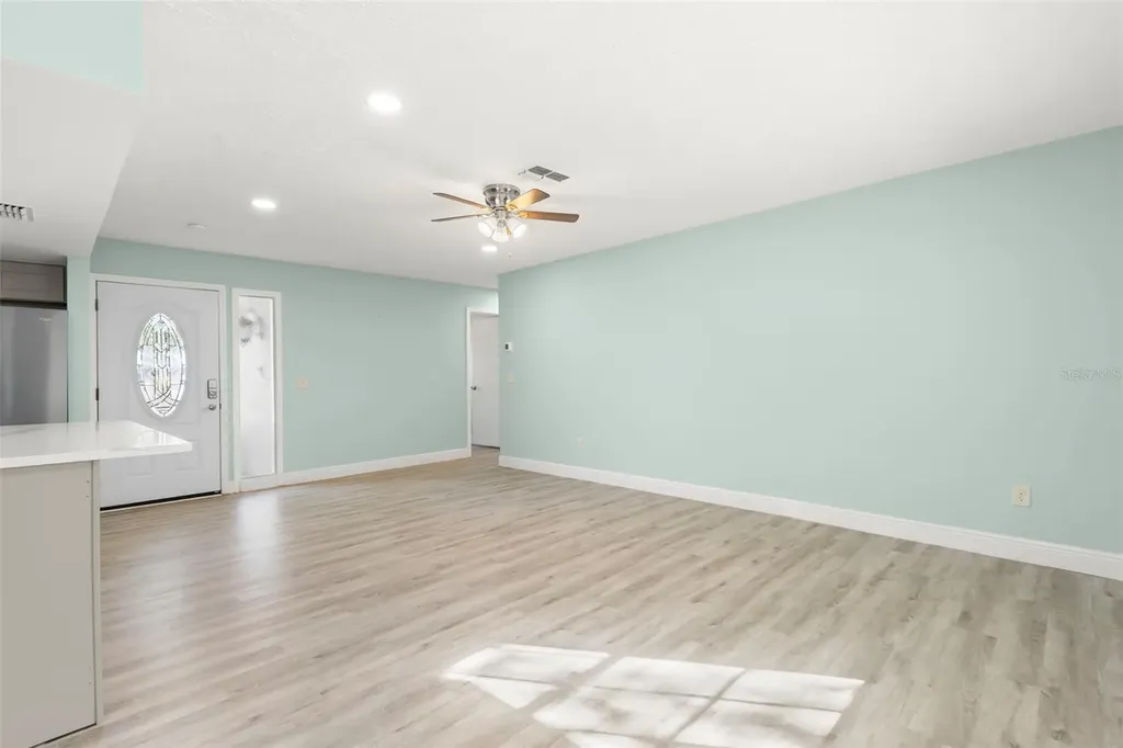 2261 Beverly Lane Clearwater FL 33764