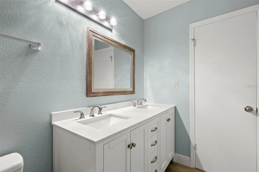 2261 Beverly Lane Clearwater FL 33764
