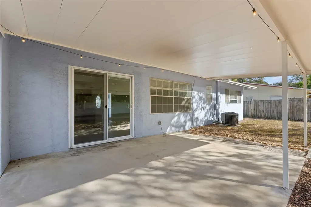 2261 Beverly Lane Clearwater FL 33764