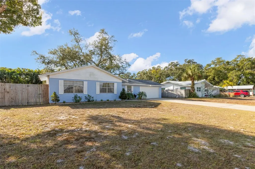 2261 Beverly Lane Clearwater FL 33764
