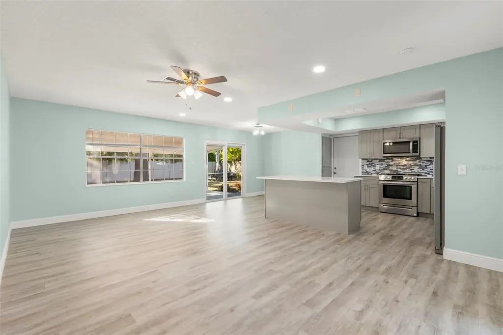 2261 Beverly Lane Clearwater FL 33764