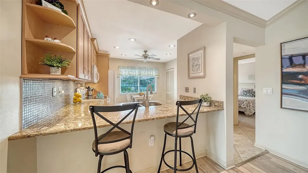 6204 Midnight Pass Road Sarasota FL 34242