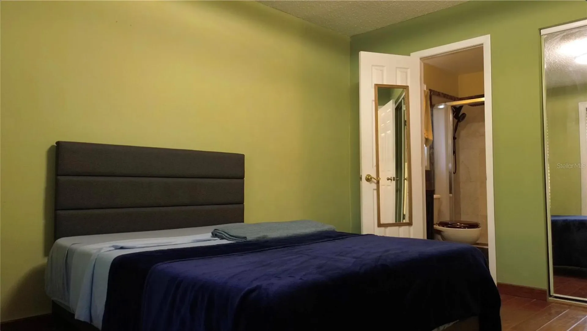 238 Lake Drive Orlando FL 32835